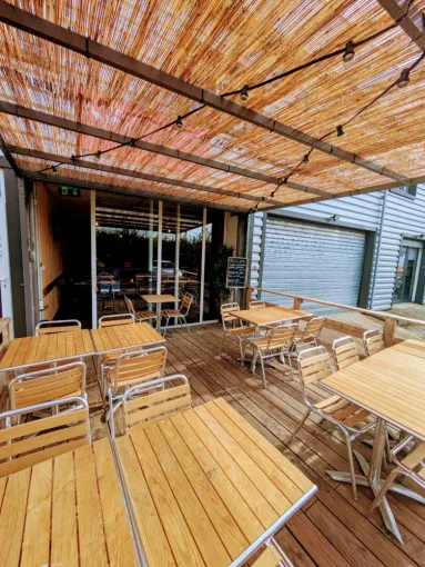 OUVERT LE 11 NOVEMBRE , Venelles, Le comptoir de Mimie